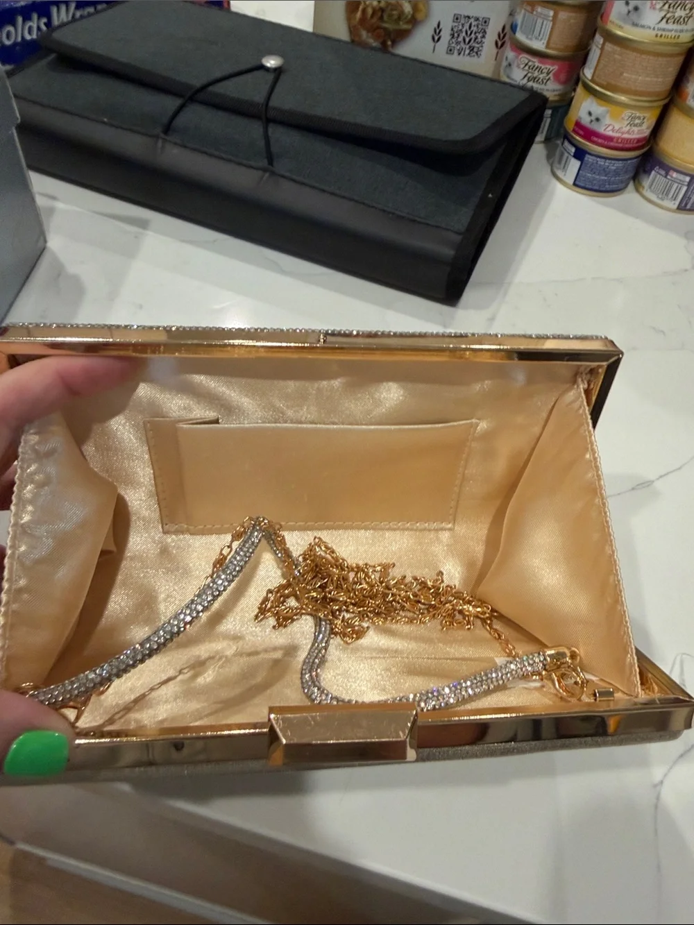 Crystal-Embellished Silver Evening Clutch with Gold Chain